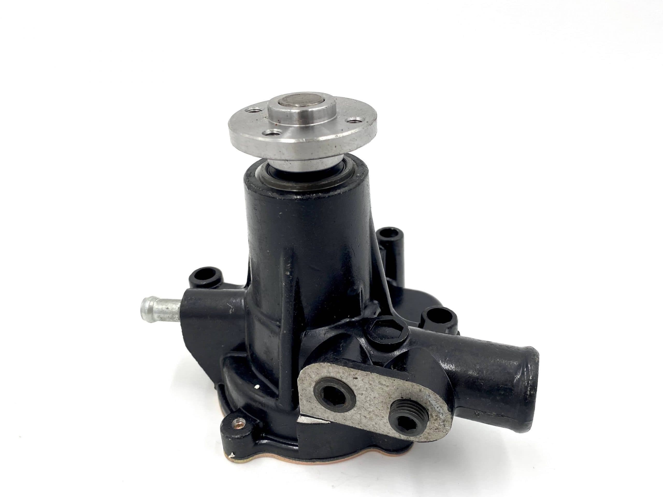 Pompe à eau Yanmar 3TNV70