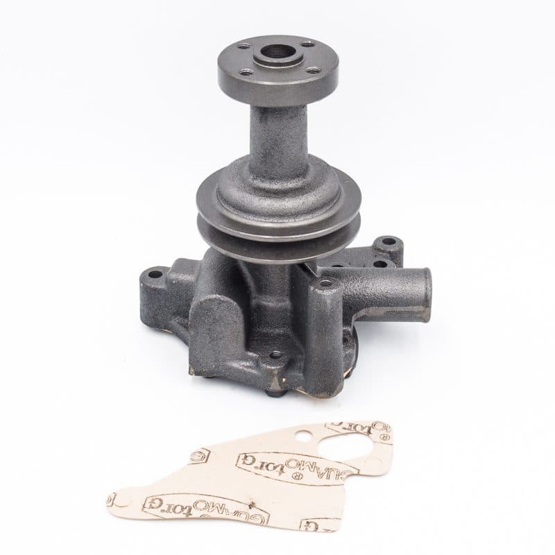 Pompe à eau Hinomoto E2602 | E2604 | E2802 | E2804 Massey Ferguson